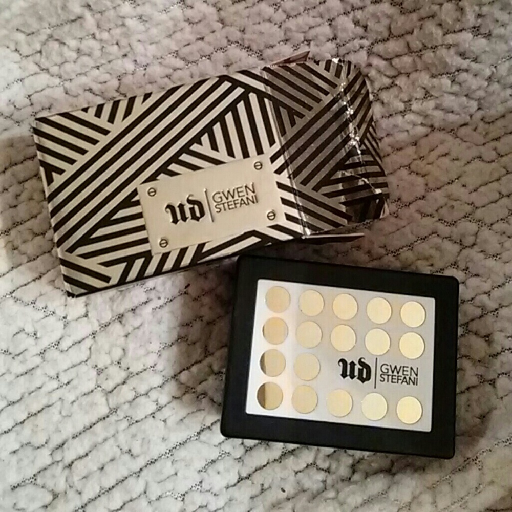 Urban decay brow box